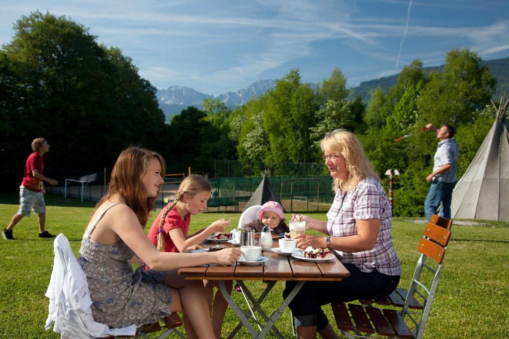 Haus Chiemgau - Kolping-Familienhotel Teisendorf Exteriér fotografie